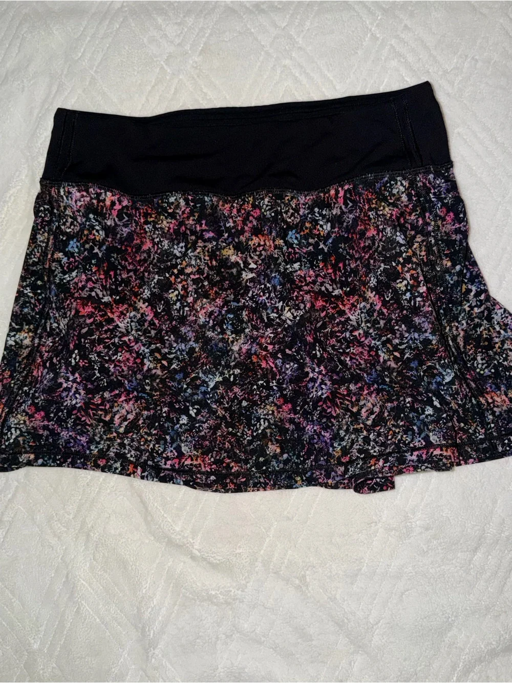 lululemon athletica Tennis Black Skort with Multicolor Speckled Print